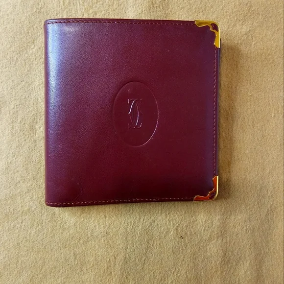 Authentic Cartier wallet GG41 With Authenticity Card.