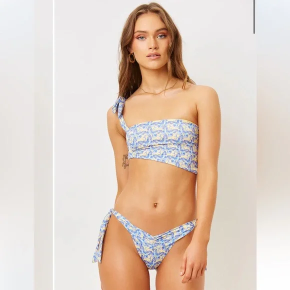 frankies bikinis monarch butterfly print‎ Set