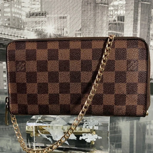 Authentic Rare Louis Vuitton Damier Organizer Zippy Wallet
