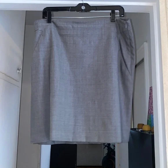 Theory size 12