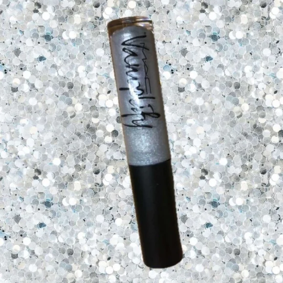 ❇️🧚‍♀️GILDED FROST Mac DISCONTINUED Vamplify Lipgloss NWOBOX