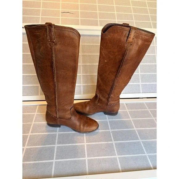 FRYE Knee Length Tall Brown Leather Women Riding Boot COGNAC Sz 7B EUC Cowgirl