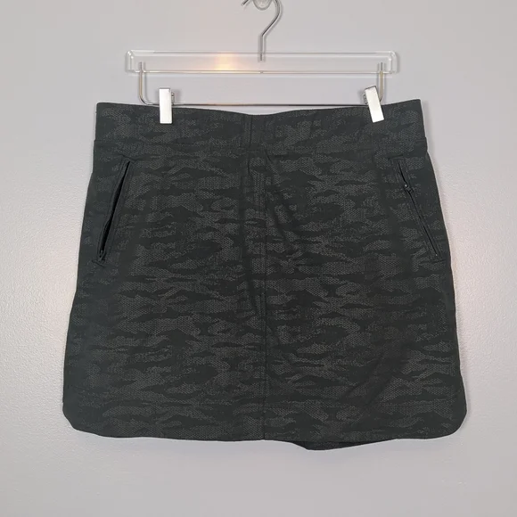 Orvis Green Camouflage Women's Skort XL