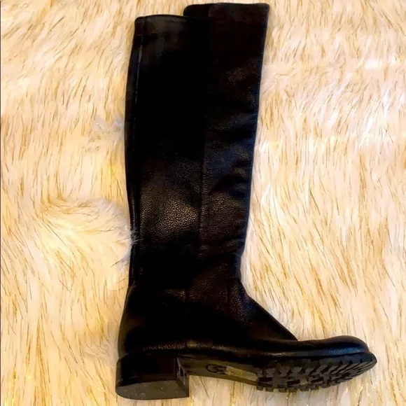 Michael KORS - Black Leather Knee High Boot Size 6