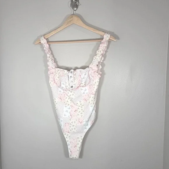 Frankies Bikinis x Sydney Sweeney One Piece Swimsuit Large Coquette Cottagecore