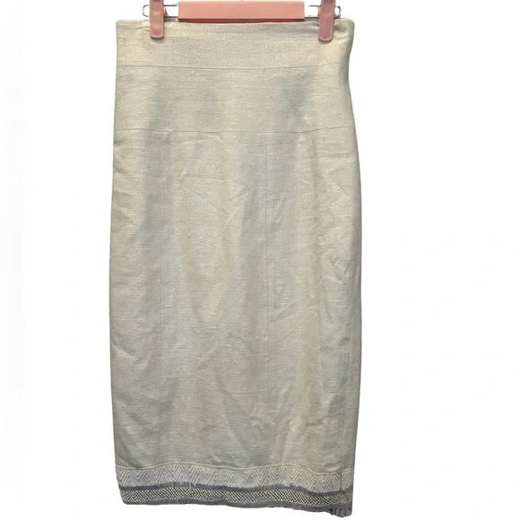 Jeffrey Chow White Cotton Linen Pencil Skirt with Embroidery and Sequins