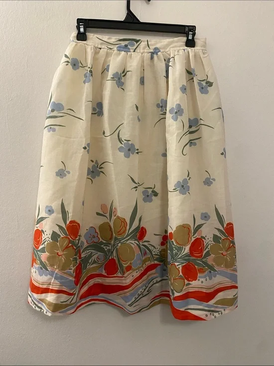 Vintage 70s Cream Floral Border Midi Skirt with Red and Blue Accents