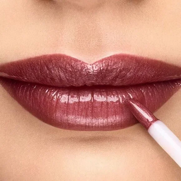 Revlon Ultra HD Lip Lacquer 575 SMOKEY QUARTZ Mauve Metallic Gloss, not sealed