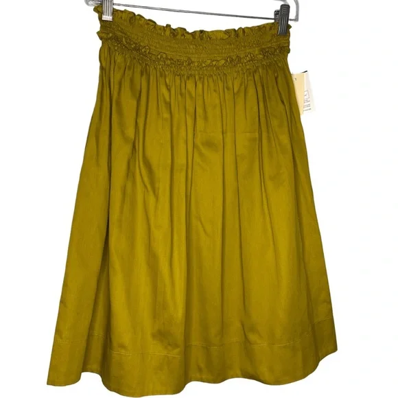 Paule KA Paris paper bag waist women’s green pleated skirt size 2