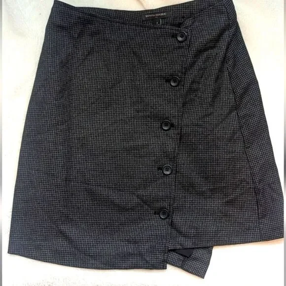 Banana Republic Skirt Size 2