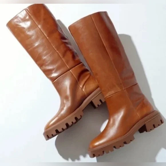 ZARA FLAT KNEE-HIGH LEATHER BOOTS
