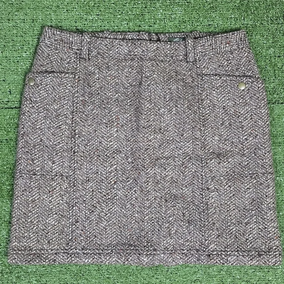 EDDIE BAUER | 48% WOOL BLEND CHEVRON WOVEN MINI SKIRT w\ BUTTONED SIDE POCKETS