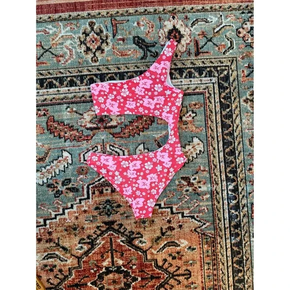 Frankies Bikinis Mila Red Pink Floral One Shoulder Cut Out Swimsuit Womens M
