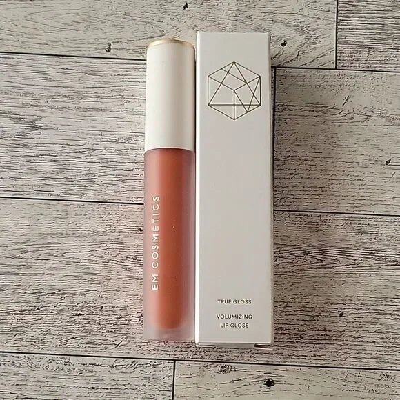 Em Cosmetics True Gloss Volumizing Lip Gloss