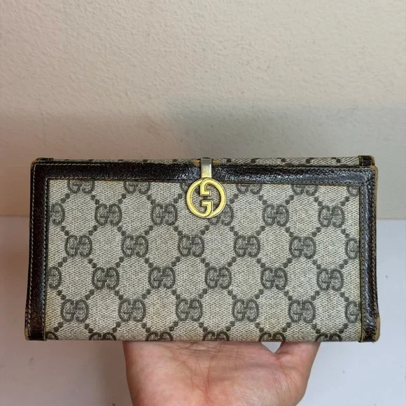 Vintage 70-80s Gucci GG canvas Long wallet