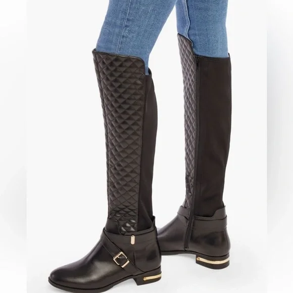 Annabeth Quilted Flat Boots Size 9