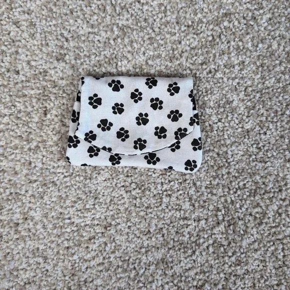 Pocket Wallet Credit‎ Card White Paw Print Polka Dot Small Purse Black White