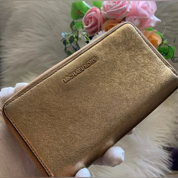 Michael Kors Metallic Gold Wallet