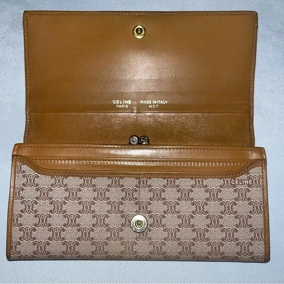 CELINE Tan Kisslock Long Wallet EUC Macadam Print in Leather & Coated Canvas