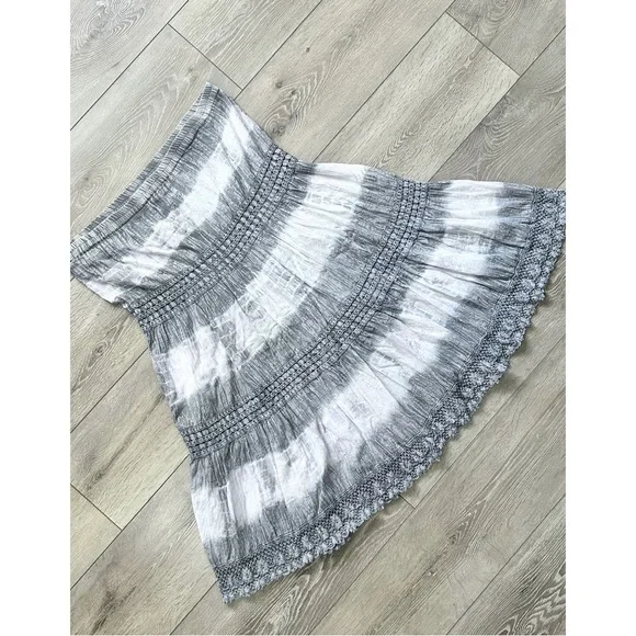 Metro Wear Tie Dye Crochet Tiered Midi Skirt