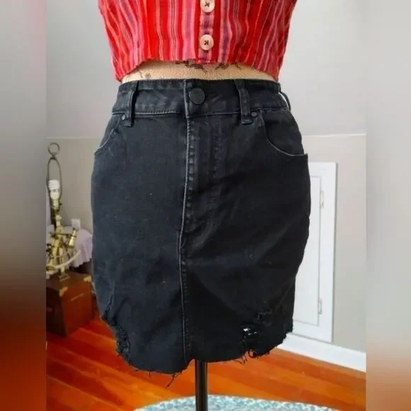 💕 3 for 12 💕Distressed Medium Black Skirt