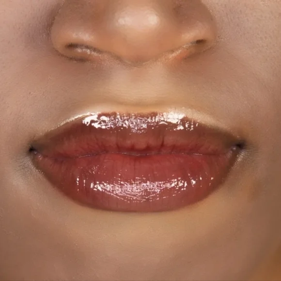 TORIBELLE | BERRY-IGNITE LIPGLOSS