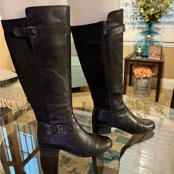 Tahari Kent Leather Tall Black Buckle Riding Equestrian Boots size 8.5‎