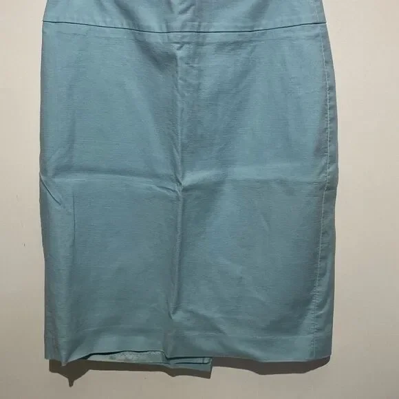Ann Taylor Women's Light Blue Cotton Blend Solid Lined Pencil Skirt Size 8