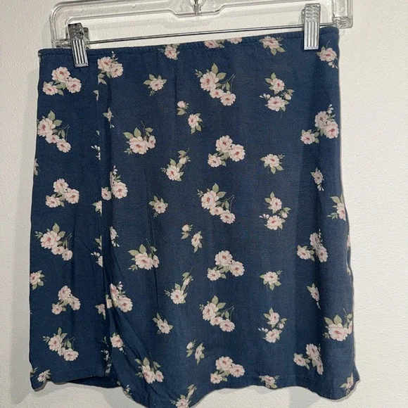 american eagle floral Mini‎ skirt small