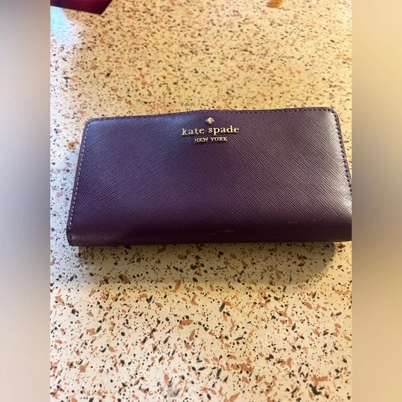 Kate Spade Violet Clutch wallet