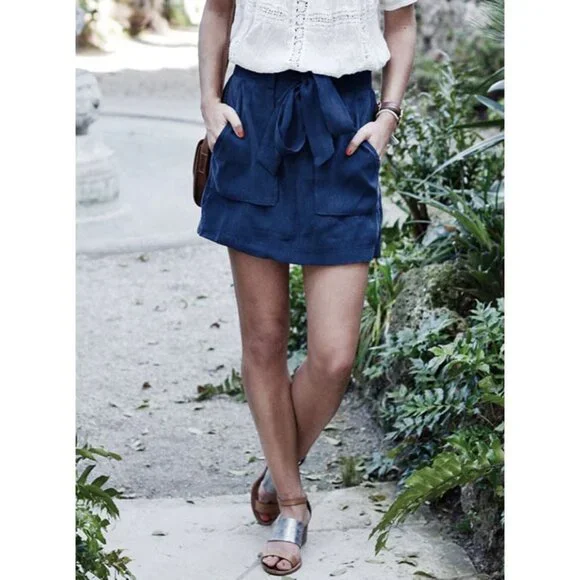 Old Navy Tie-Belt Soft Skirt Midnight River Distressed Cargo Utility Belted Mini