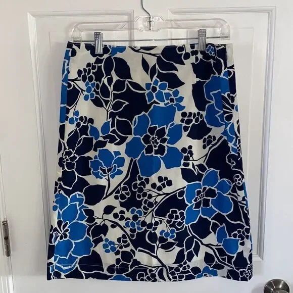 🔥3/$20🔥 G.H. Bass cotton floral skirt size 4