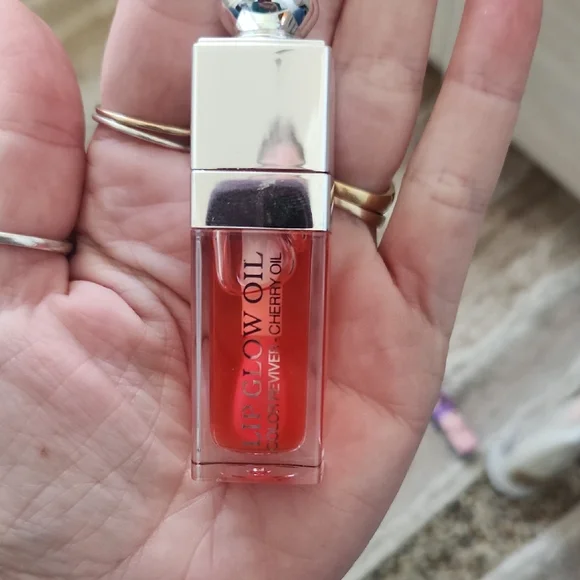 Dior Addict Lip Glow Oil - Cherry Red