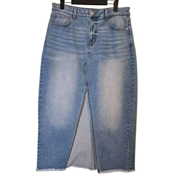 Celebrity Pink denim long skirt. Size 11. NWT. # 810