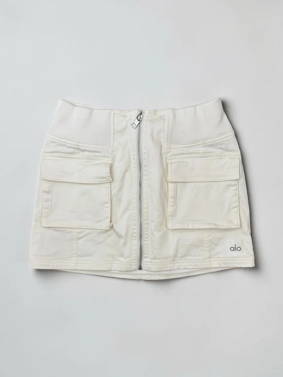 ALO Yoga Night Out Cargo Mini Skirt - Ivory