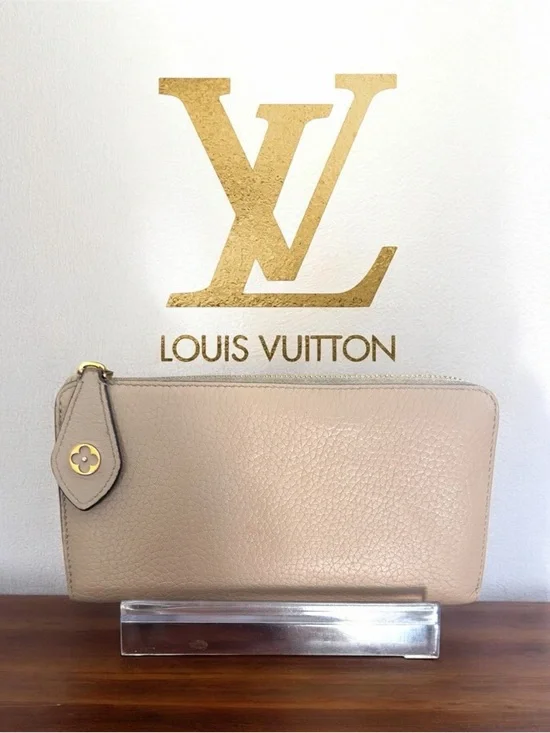 Louis Vuitton Comete Zip Around Wallet Taurillon Leather Taupe Gray M63104