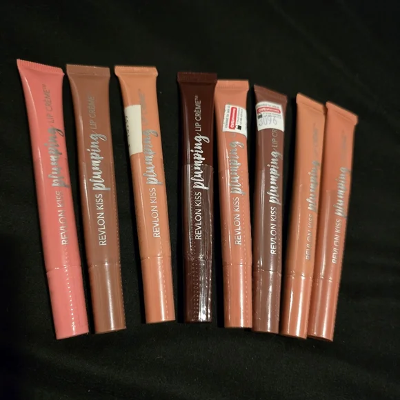 Revlon Kiss Plumping Lip‎ Creme Set - Assorted Shades NEW 8 Piece
