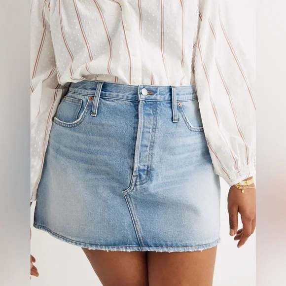MADEWELL Rigid Denim Relaxed Mini Skirt in Northdale Wash