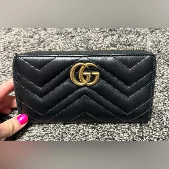 Gucci GG Marmont black zip around wallet