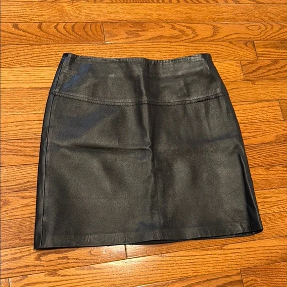 Cache Black Leather Skirt,size 2