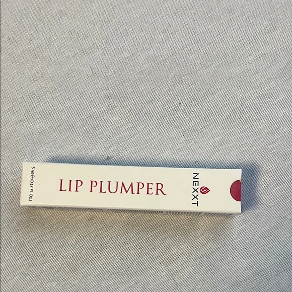 Nexxt Lip Plumper - Bold Red