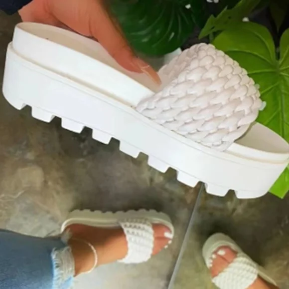 Bristol Vegan Leather Platform Sandals - White