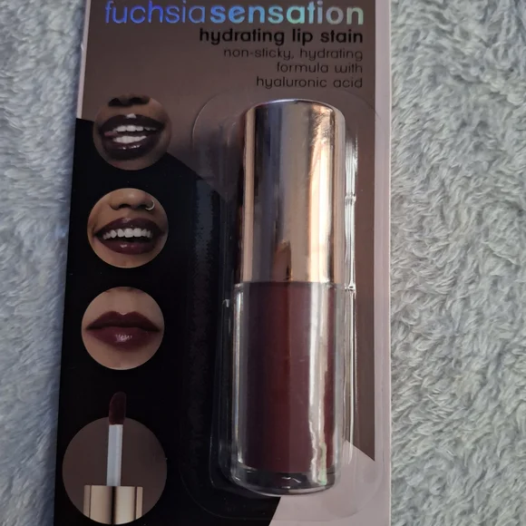 Hydrating Lip Stain - Rich Burgundy