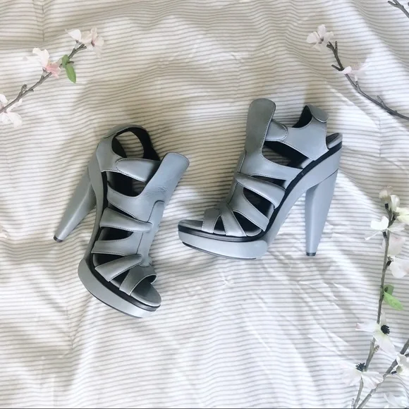 Balenciaga | Auth Wooden Heel Platform Sandals 7