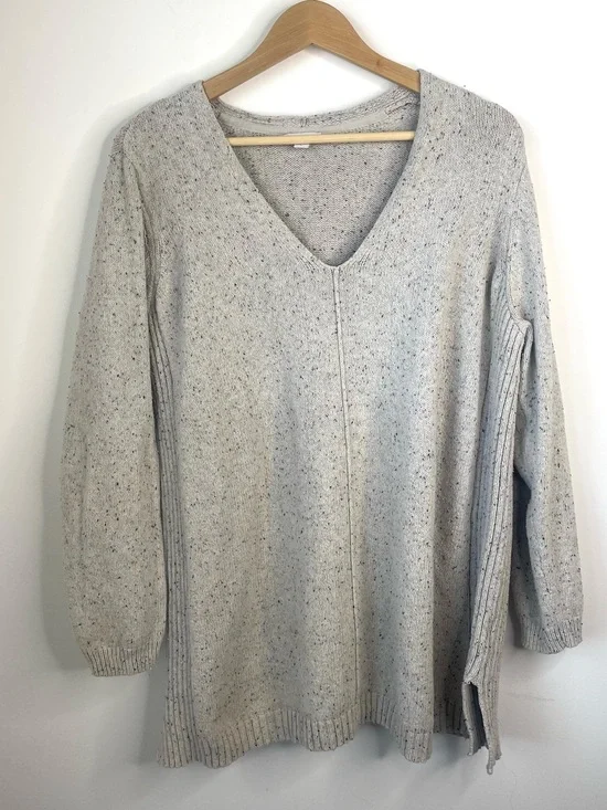 J. Jill Light Gray Speckled V-Neck Sweater size XL