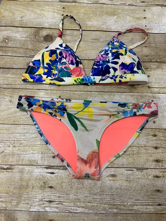 triangl swimwear Multicolor neoprene Floral Bikini size Small