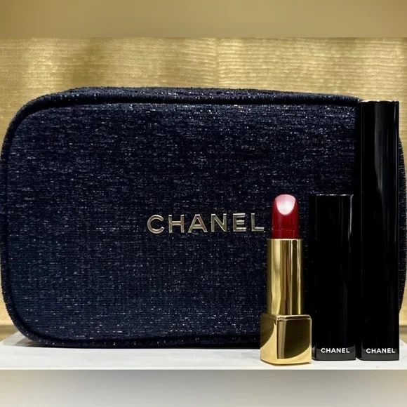 CHANEL• Holiday Allure Beauty Set