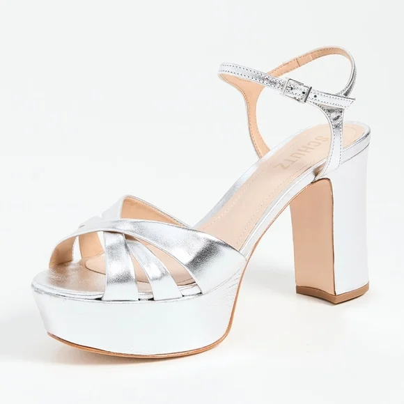 Schutz Keefa Platform Sandals In Prata