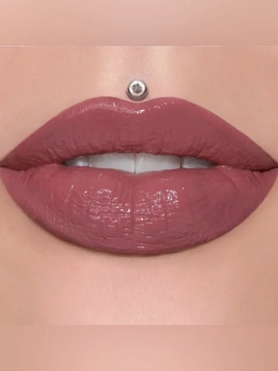 Jeffree Star Supreme Gloss NWT Full pigment Lip Gloss No Shame