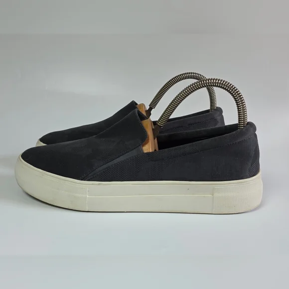 Vince Camuto Korli 2 Charcoal Gray Camo Slip On Size 9 M